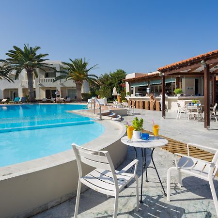 Atlantica Amalthia Beach Hotel - Adults Only Agia Marina Exterior foto