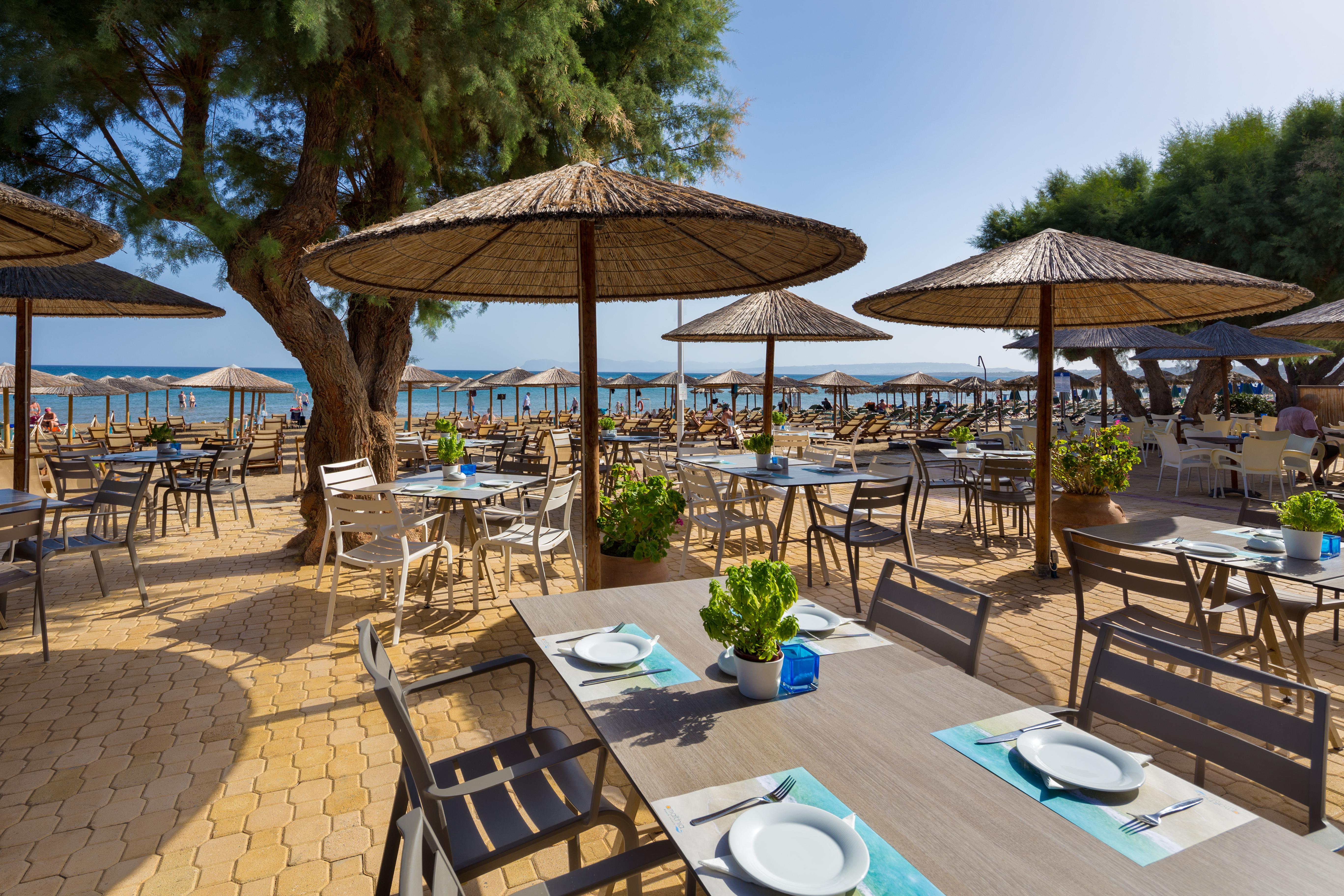 Atlantica Amalthia Beach Hotel - Adults Only Agia Marina Exterior foto